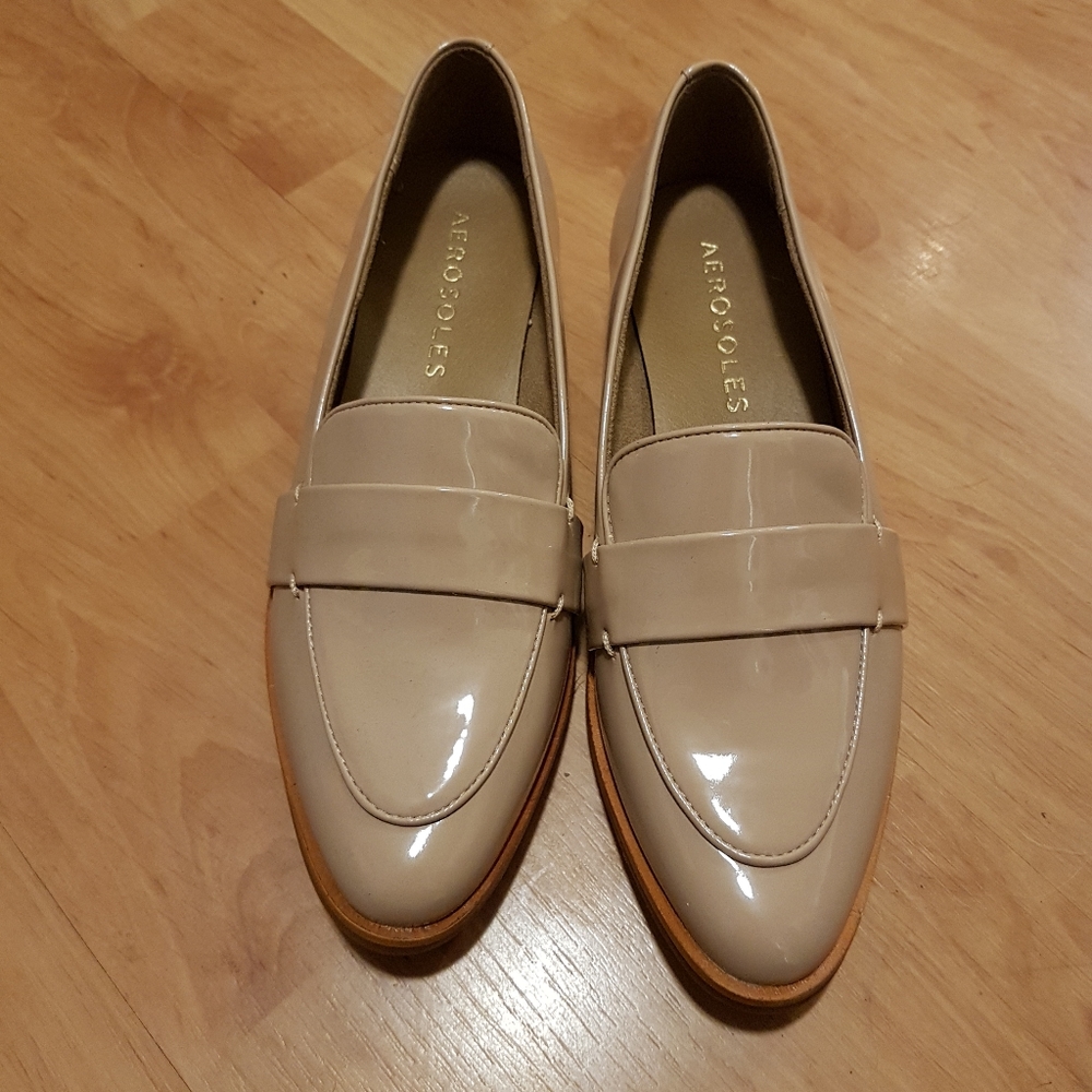 COPY - FINAL SALE - Aerosoles Size 6 - Nude Loafers